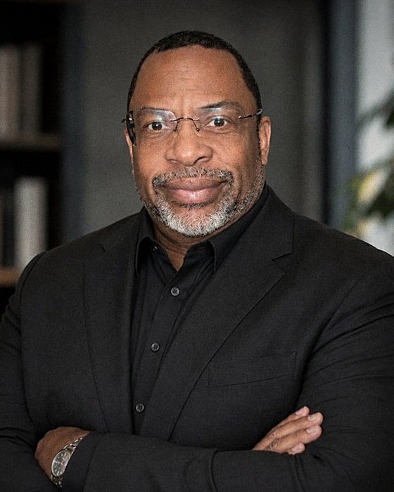 Paul Chris Gholston, Board Member